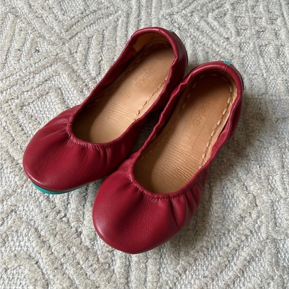 Tieks Red Leather Foldable Flats - Picture 3 of 10